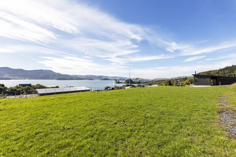 Photo of property in 10 Batham Way, Broad Bay, 9014