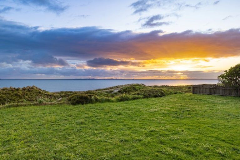 Photo of property in 451 Oceanbeach Road, Mount Maunganui, 3116