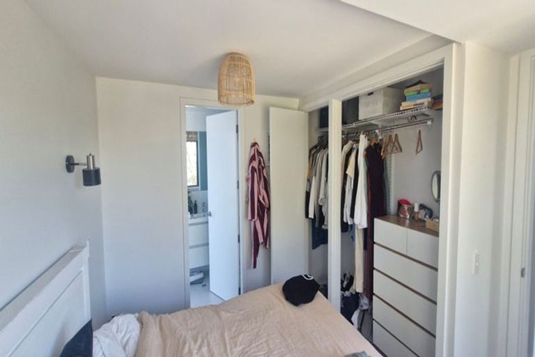 Photo of property in 4 Silvereye Way, Johnsonville, Wellington, 6037