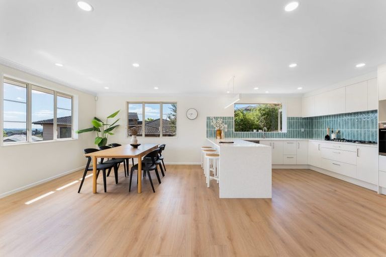 Photo of property in 29 Leafield Crescent, Henderson, Auckland, 0612