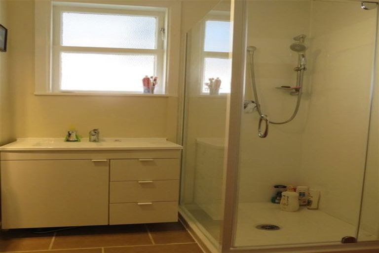 Photo of property in 55 Winchester Street, Levin, 5510