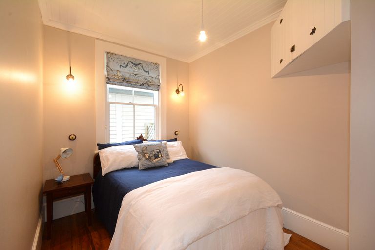 Photo of property in 5 Macandrew Road, Careys Bay, Port Chalmers, 9023
