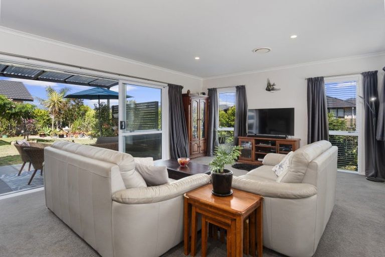 Photo of property in 36 Piata Street, Papamoa Beach, Papamoa, 3118