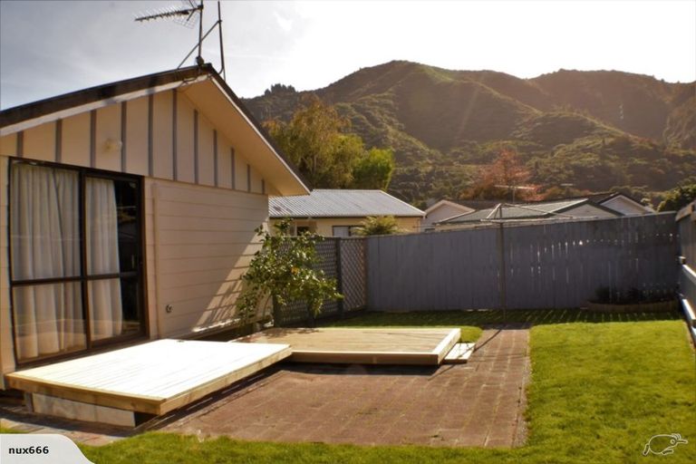 Photo of property in 98 Totara Park Road, Totara Park, Upper Hutt, 5018