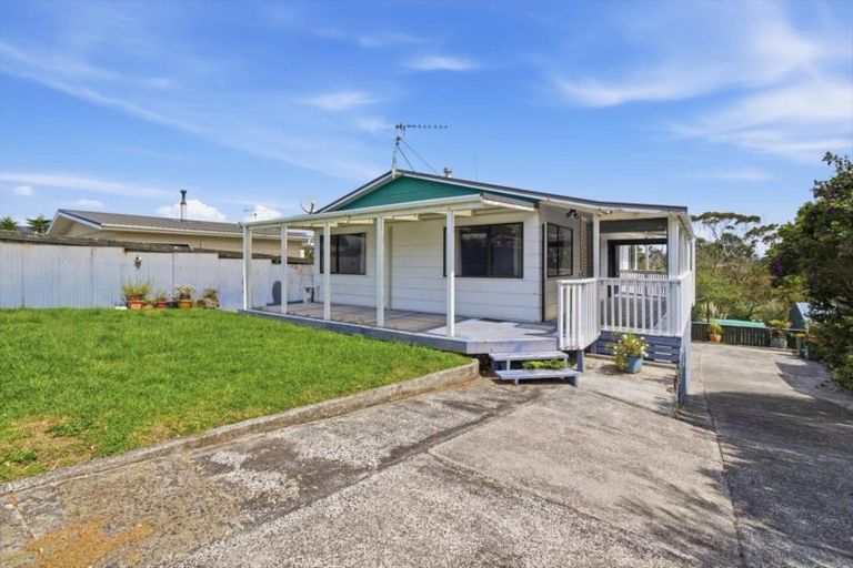 Photo of property in 350 Pukehina Parade, Pukehina, Te Puke, 3189