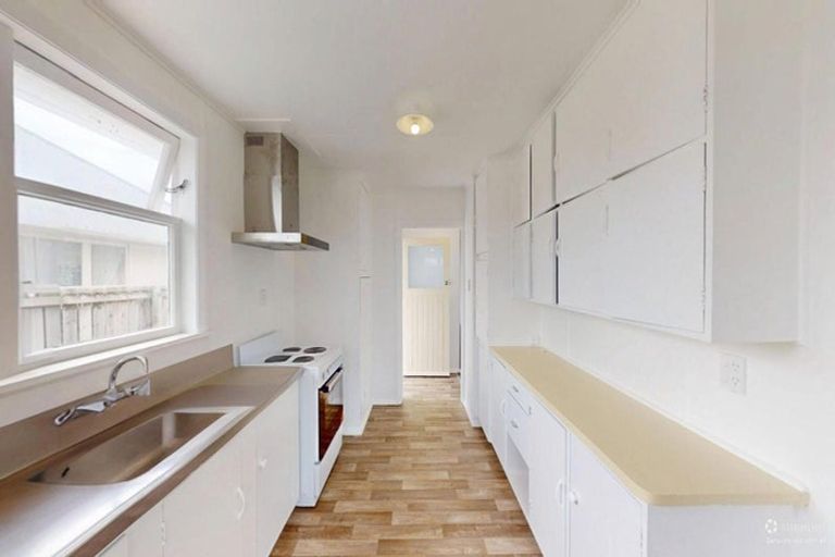 Photo of property in 10 Armstrong Place, Gonville, Whanganui, 4501