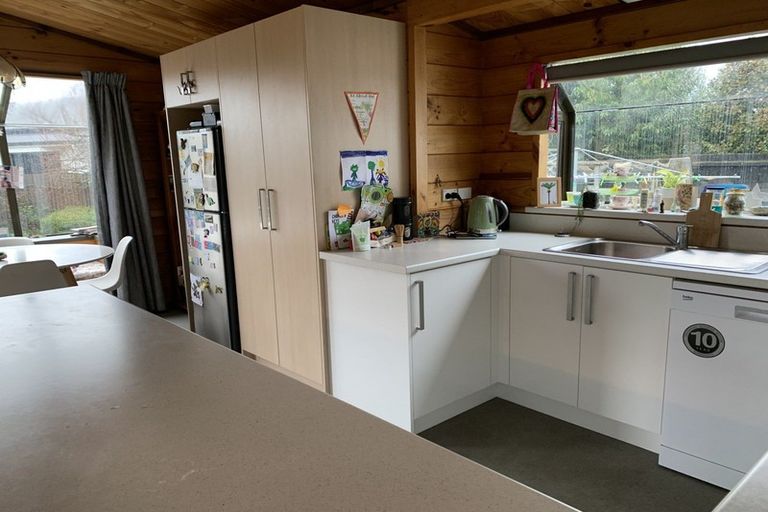 Photo of property in 50 Mckenzie Street, Geraldine, 7930