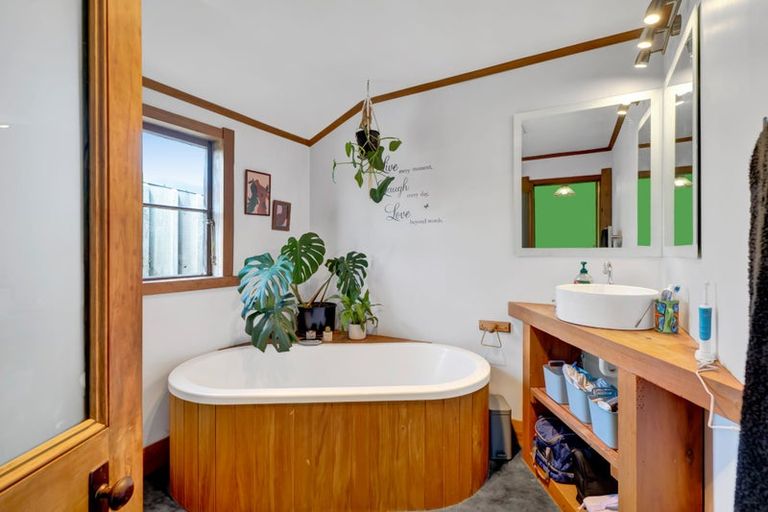 Photo of property in 54 Disraeli Street, Hawera, 4610