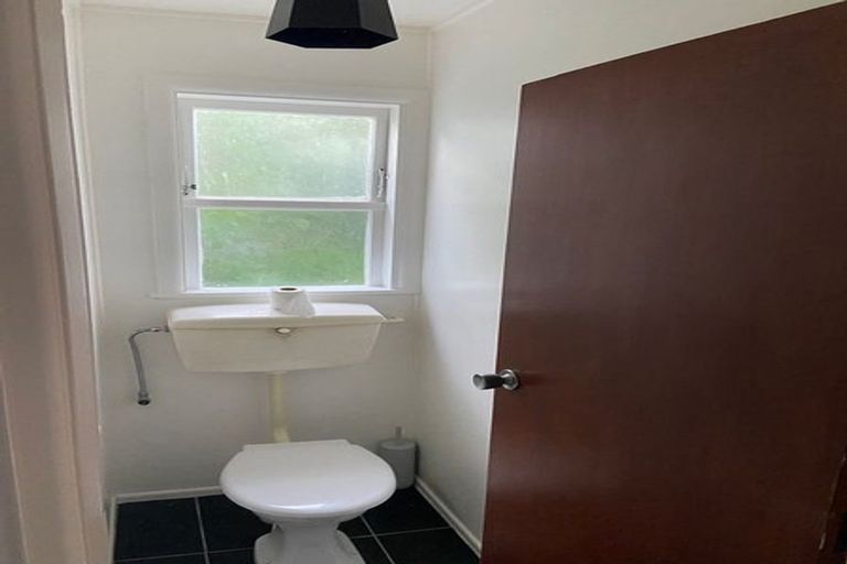 Photo of property in 20 Wilfred Street, Tawa, Wellington, 5028