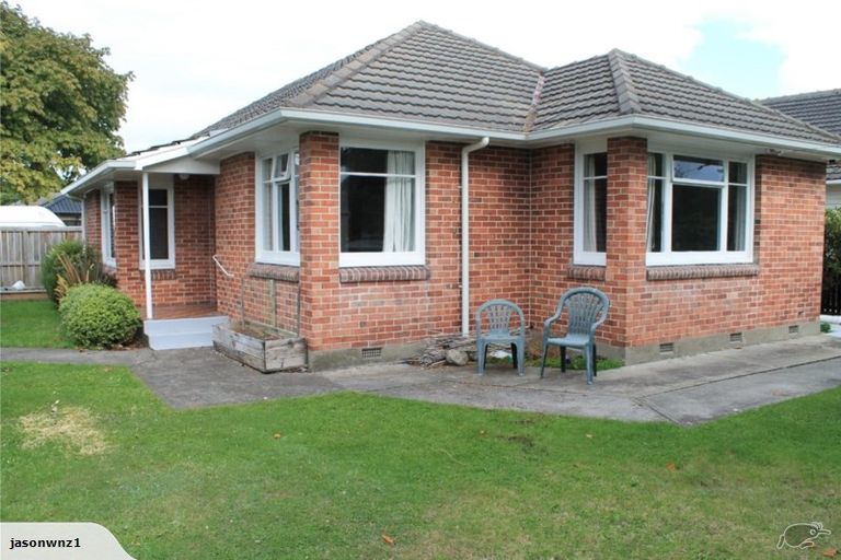 Photo of property in 1/2 Ketton Place, St Albans, Christchurch, 8052