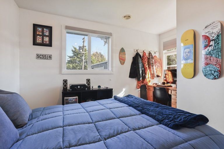 Photo of property in 178a High Street, Oxford, 7430