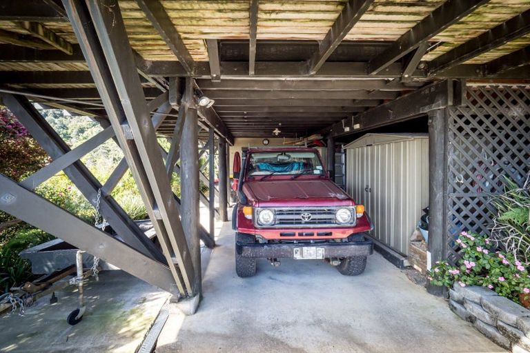 Photo of property in 17 Adams Road, Thornton Bay, Thames, 3575