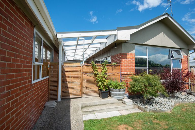 Photo of property in 46 Bush Road, Mosgiel, 9024