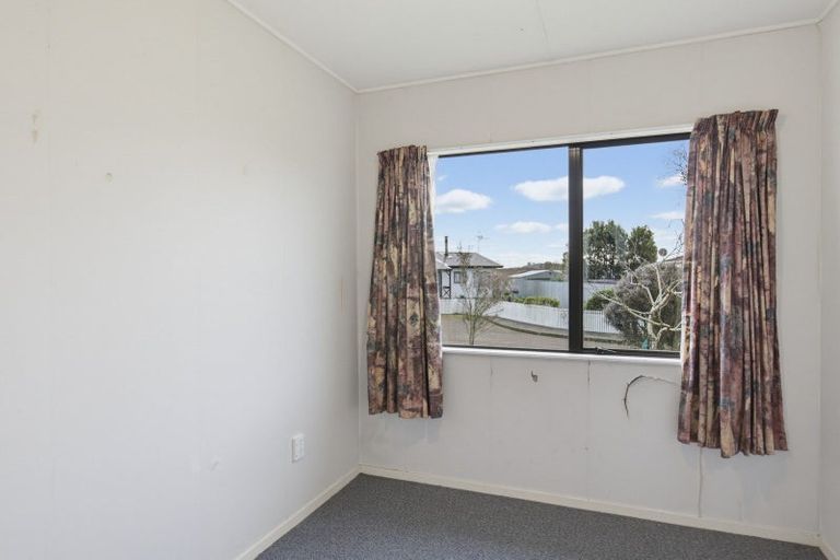 Photo of property in 23 Douglas Street, Levin, 5510
