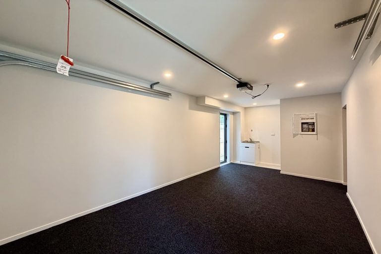 Photo of property in 58b Fitzherbert Avenue, West Harbour, Auckland, 0618