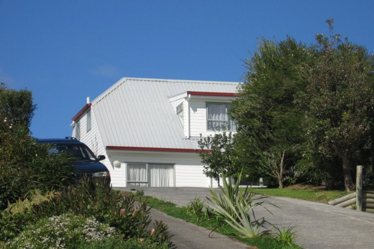 Photo of property in 17 Du Fresne Place, Russell, 0202