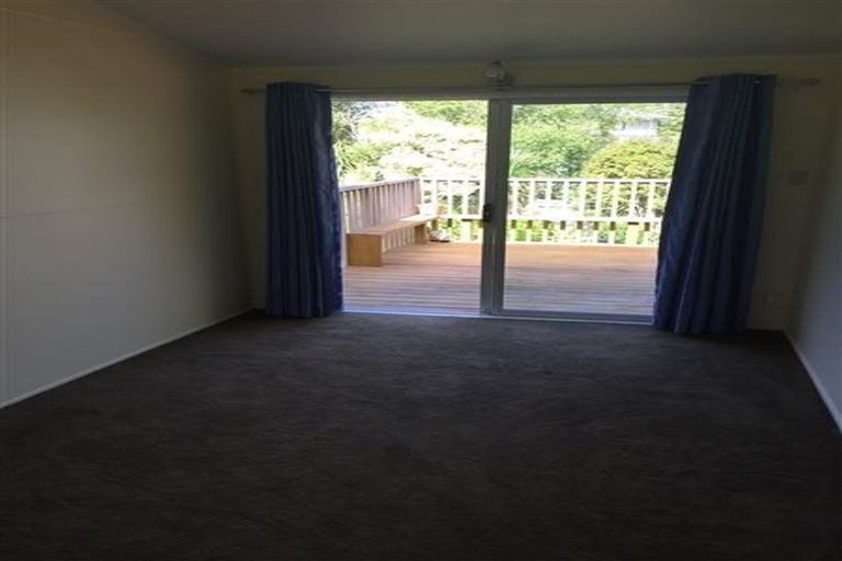 Photo of property in 26 Rosario Crescent, Red Beach, 0932