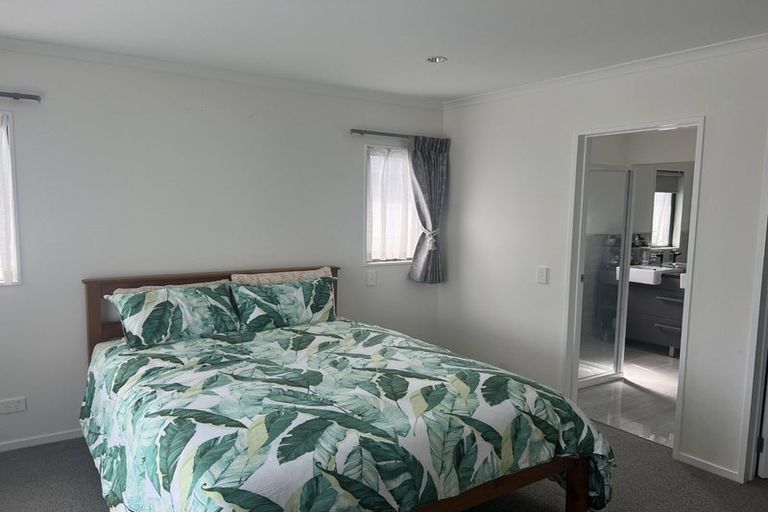 Photo of property in 45 Mackay Drive, Greenhithe, Auckland, 0632