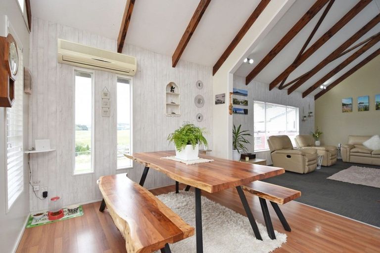 Photo of property in 49 Knutsford Road, Otautau, 9610