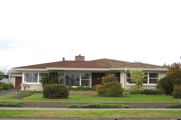 Photo of property in 37 Bill Hercock Street, Pirimai, Napier, 4112