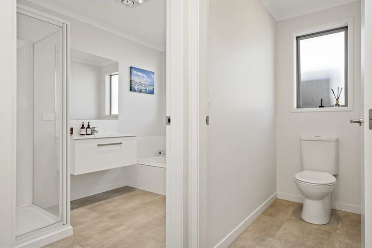 Photo of property in 38 Jarrett Terrace, Leamington, Cambridge, 3432