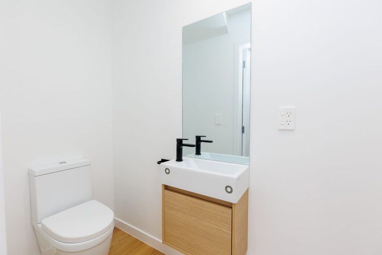 Photo of property in 18/10 Trieste Way, Paraparaumu, 5032