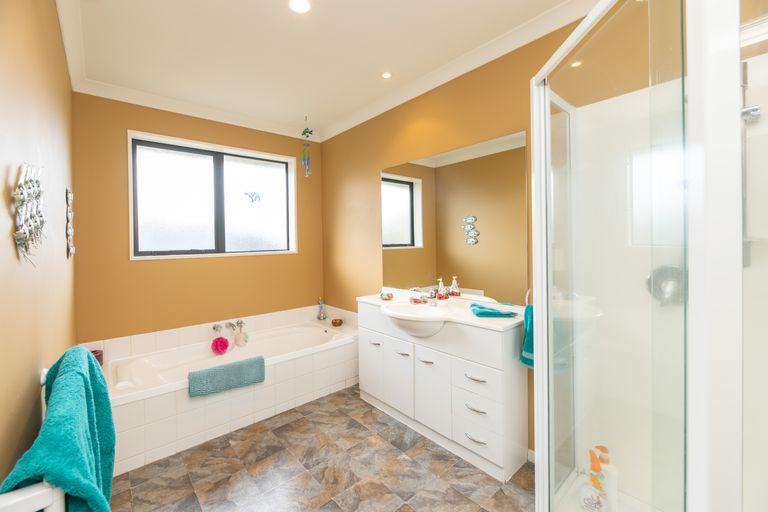 Photo of property in 9 Sea Eagles Place, North New Brighton, Christchurch, 8083