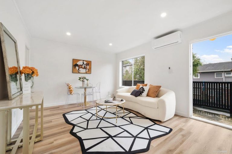 Photo of property in 9b Mander Place, Bucklands Beach, Auckland, 2012