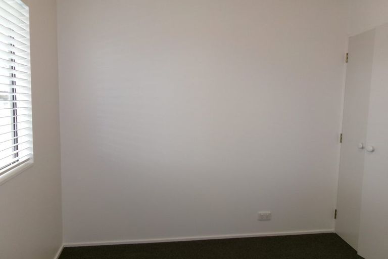 Photo of property in 15a Churchill Terrace, Waiuku, 2123