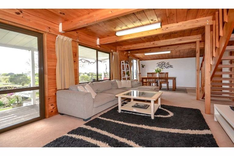 Photo of property in 70 Edmonds Road, Kerikeri, 0293