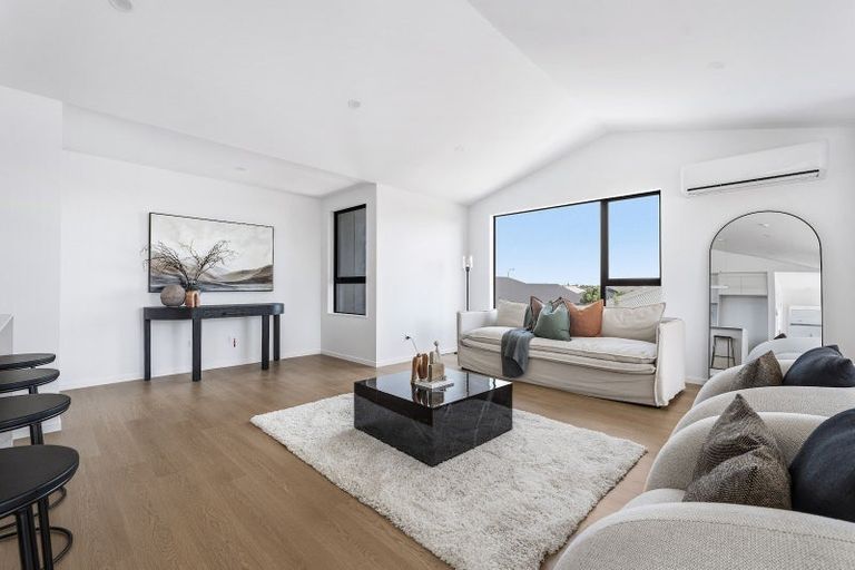 Photo of property in 29 Carronade Street, Papamoa Beach, Papamoa, 3118