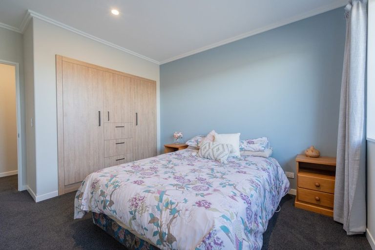 Photo of property in 6 Tawera Place, Te Anau, 9679