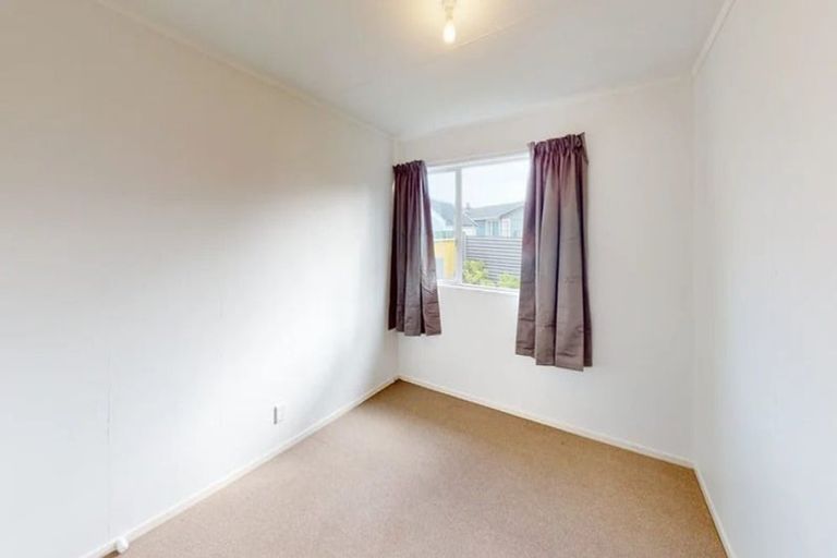 Photo of property in 90a Karaka Street, Castlecliff, Whanganui, 4501