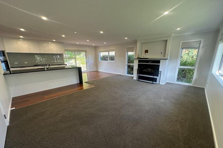 Photo of property in 72 Field Street, Silverstream, Upper Hutt, 5019