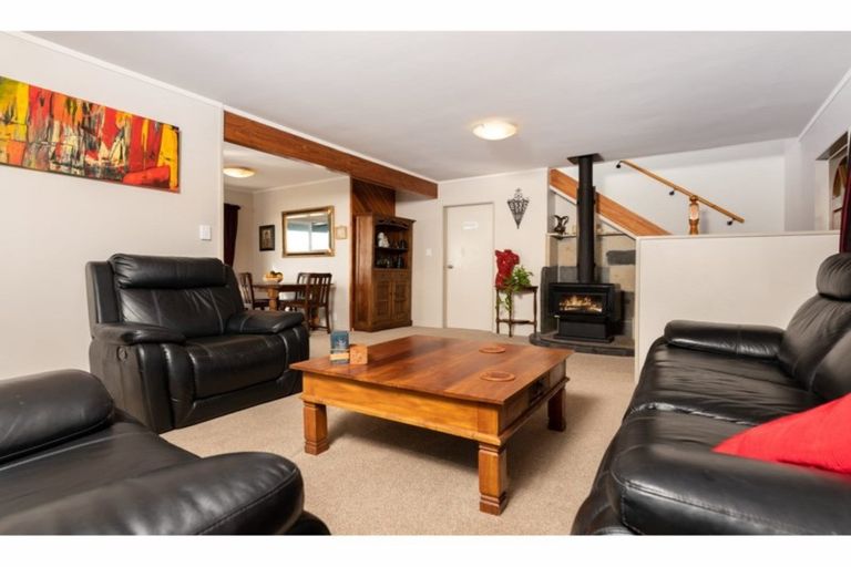 Photo of property in 71 Osprey Drive, Welcome Bay, Tauranga, 3112