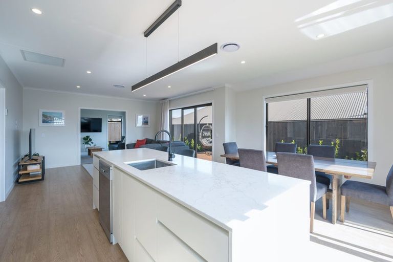 Photo of property in 6 Blackbarn Close, Richmond, 7020