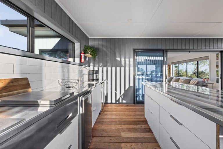 Photo of property in 19 Hospital Terrace, Hospital Hill, Napier, 4110