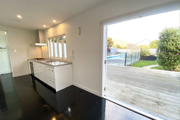 Photo of property in 100 Esplanade, Sumner, Christchurch, 8081