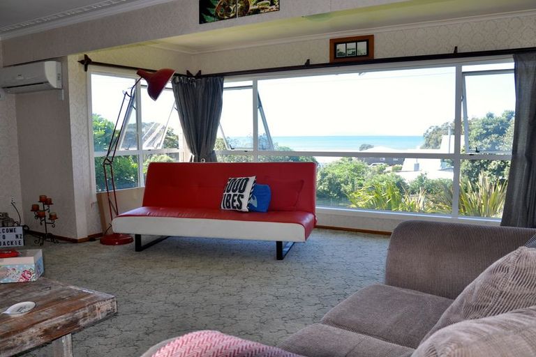 Photo of property in 17 Beach Road, Waihi Beach, 3611