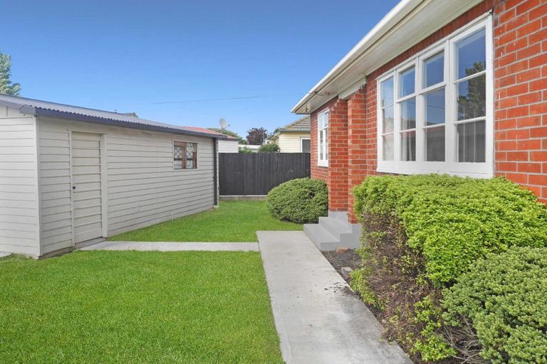 Photo of property in 15 Mccombs Street, Somerfield, Christchurch, 8024