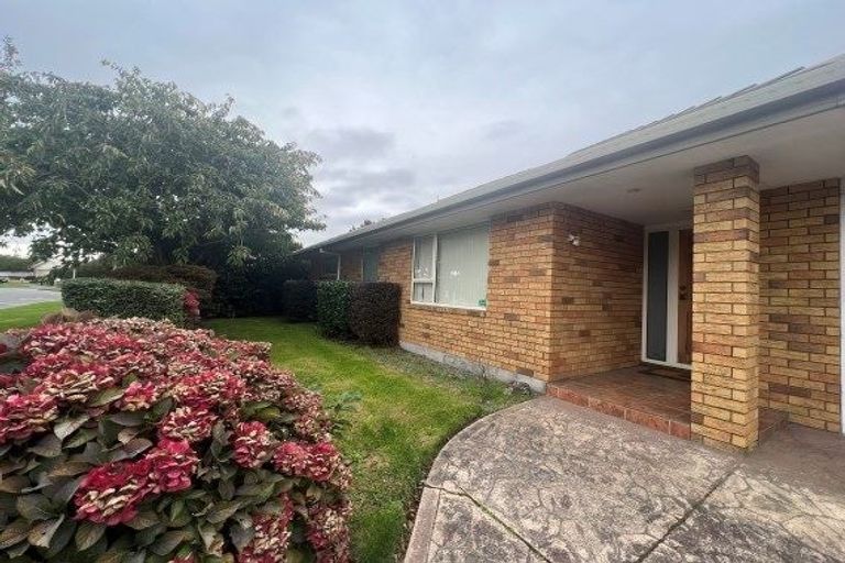 Photo of property in 15 Cardigan Bay Place, Addington, Christchurch, 8024
