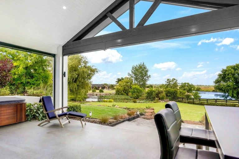 Photo of property in 10 Cochrane Drive, Kerikeri, 0230