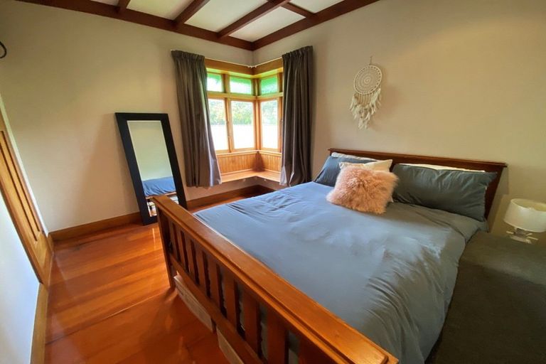 Photo of property in 21 Knowles Street, Terrace End, Palmerston North, 4410