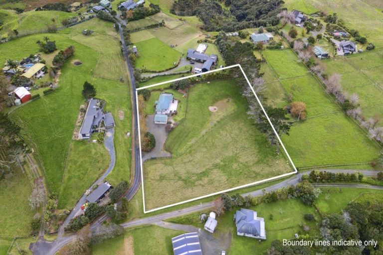 Photo of property in 36a Goudie Road, Helensville, 0875