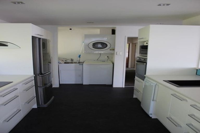 Photo of property in 79 Hazlewood Avenue, Karori, Wellington, 6012