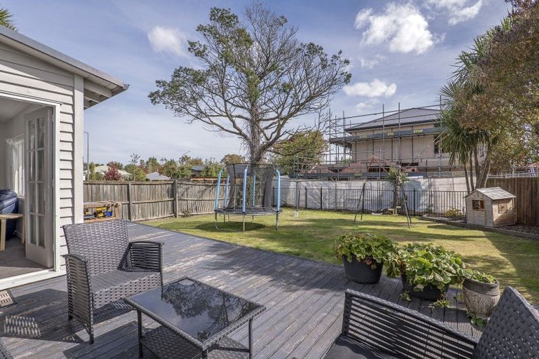 Photo of property in 219 Hills Road, Mairehau, Christchurch, 8013