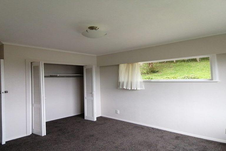 Photo of property in 38 Pembroke Street, Tawa, Wellington, 5028
