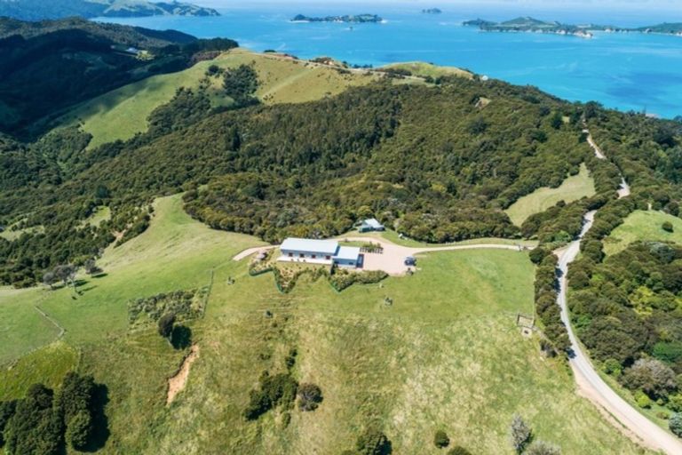 Photo of property in 99 Cowes Bay Road, Waiheke Island, 1971