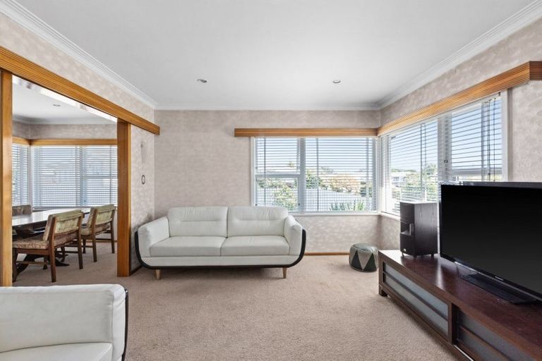 Photo of property in 34 Trinity Crescent, Pirimai, Napier, 4112