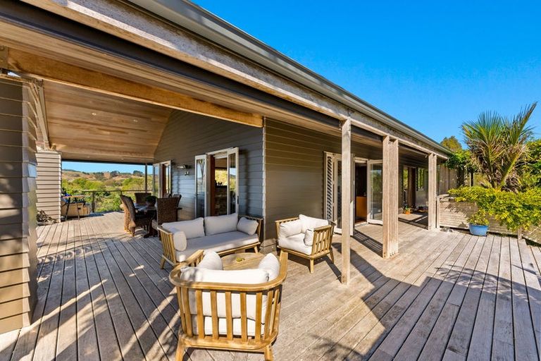 Photo of property in 134 Phillips Road, Kaiwaka, 0573